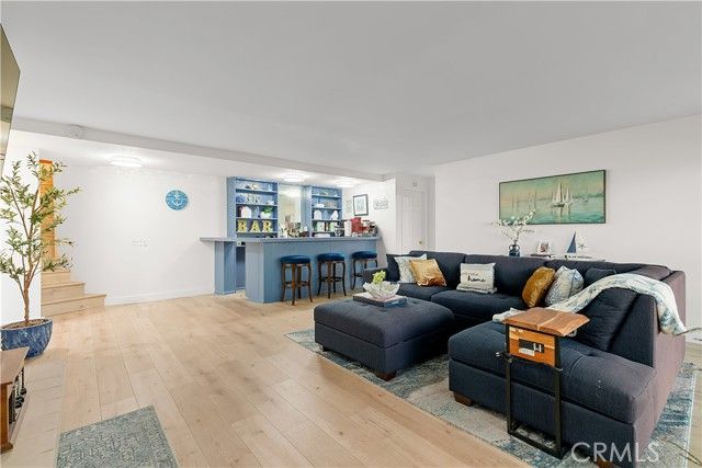 605 Palos Verdes Drive, Palos Verdes Estates, CA 90274