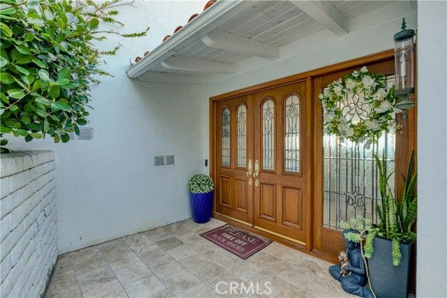 605 Palos Verdes Drive, Palos Verdes Estates, CA 90274