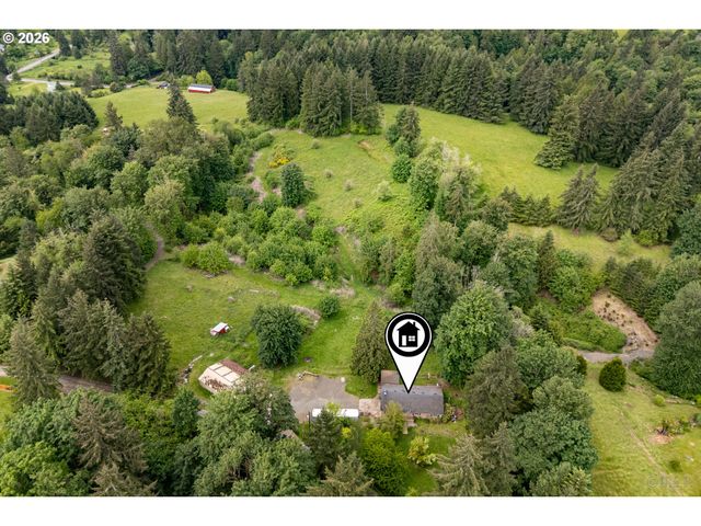69885 BEAVER HILL Dr, Rainier, OR 97048