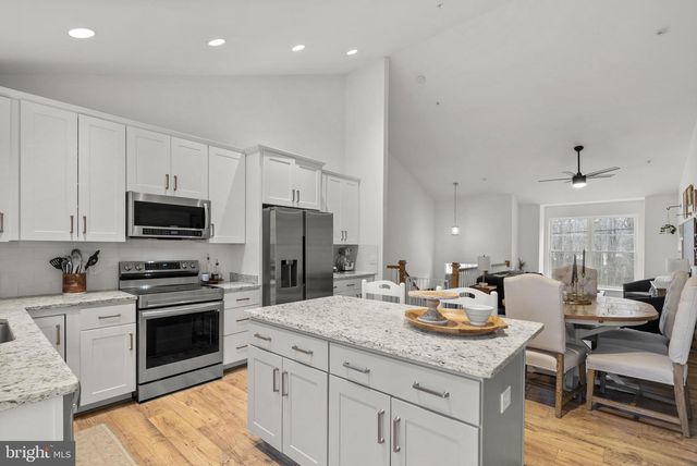 1411 HAILE PKWY, Shady Side, MD 20764