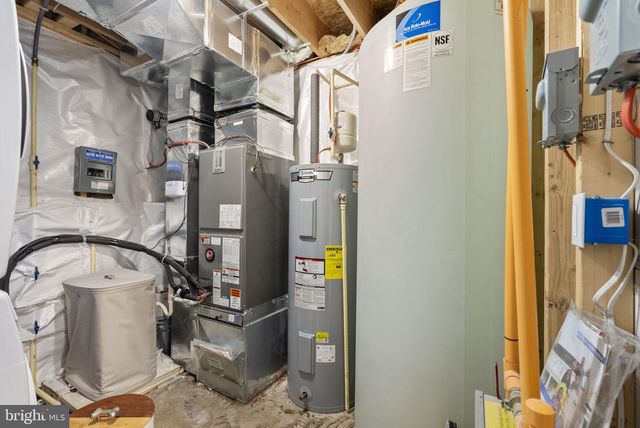 1411 HAILE PKWY, Shady Side, MD 20764