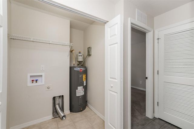 2427 18TH STREET S, St Petersburg, FL 33712