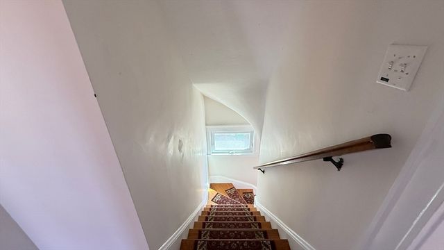 12 Eliot St 12, Medford, MA 02155