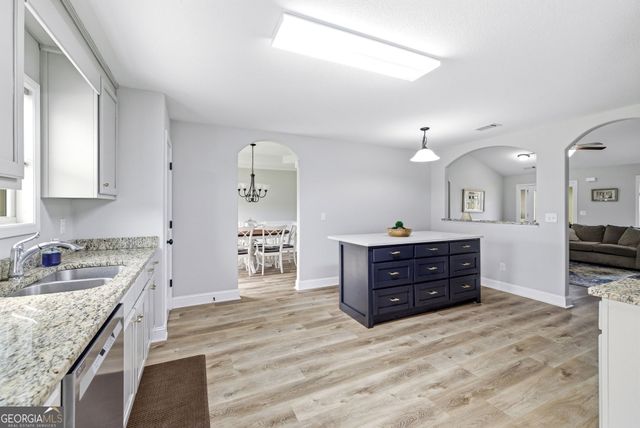 432 Lake Vista Drive, Jefferson, GA 30549