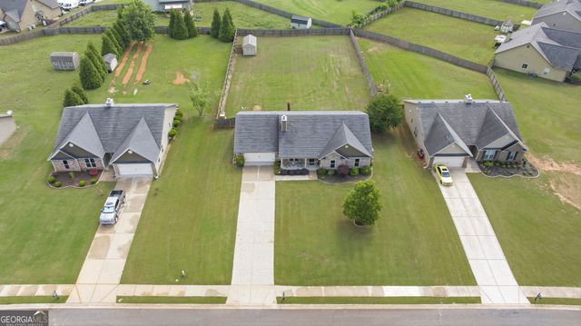 432 Lake Vista Drive, Jefferson, GA 30549