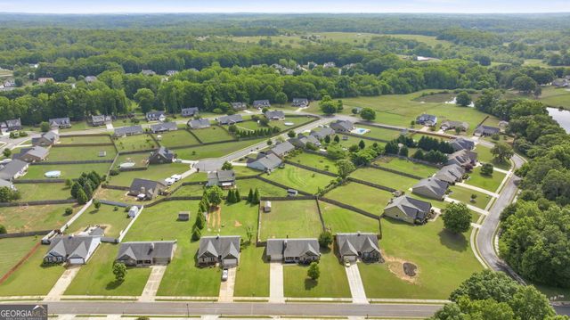 432 Lake Vista Drive, Jefferson, GA 30549