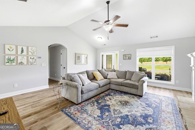 432 Lake Vista Drive, Jefferson, GA 30549