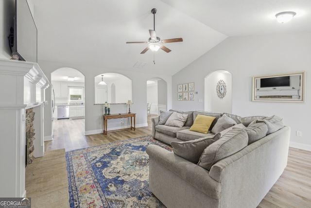 432 Lake Vista Drive, Jefferson, GA 30549