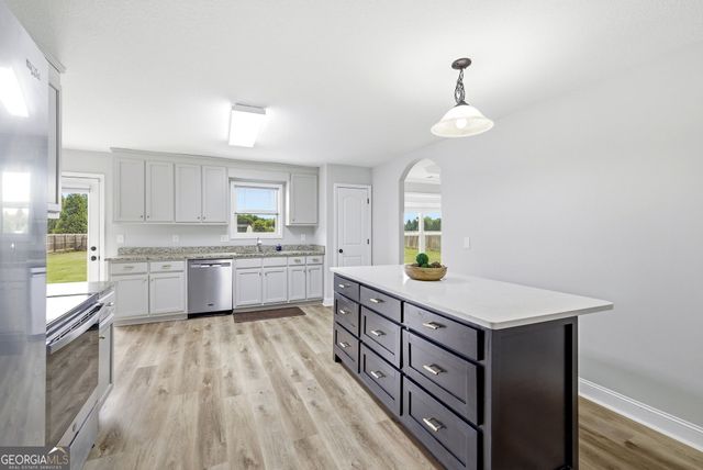 432 Lake Vista Drive, Jefferson, GA 30549
