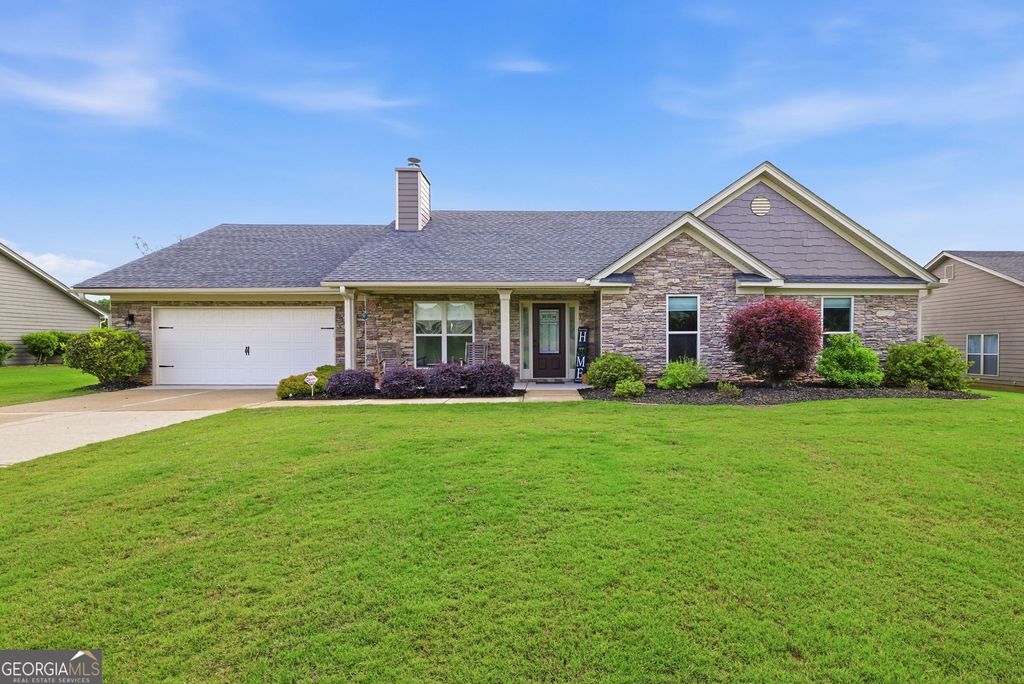432 Lake Vista Drive, Jefferson, GA 30549