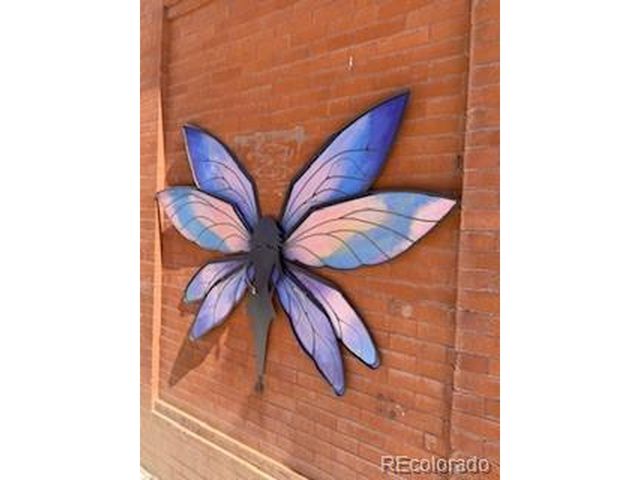 1911 Elmwood Ln, Pueblo, CO 81005