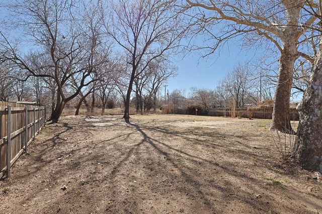 525 W 48th St N, Wichita, KS 67204