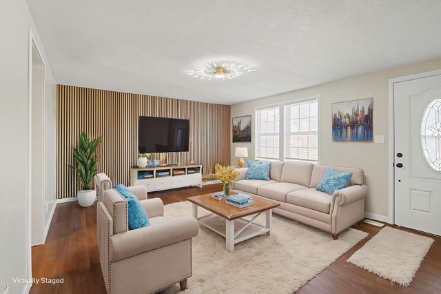 525 W 48th St N, Wichita, KS 67204