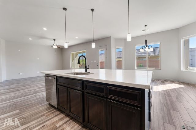 8177 E 35 Pl, Yuma, AZ 85365