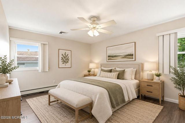 4 Harbor View Lane, Toms River, NJ 08753