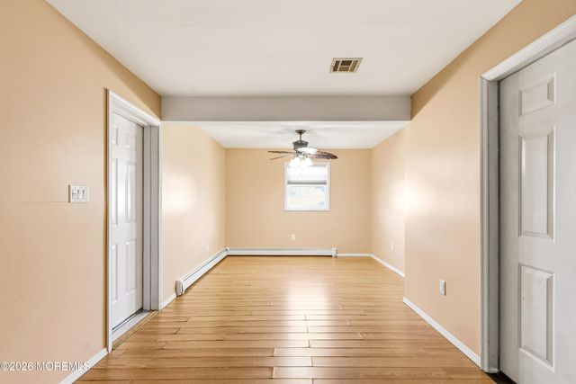 4 Harbor View Lane, Toms River, NJ 08753