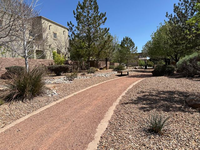 2500 Pelizzano Drive SE, Rio Rancho, NM 87124