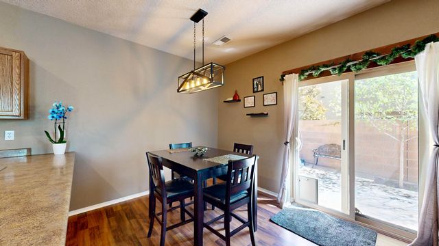 2500 Pelizzano Drive SE, Rio Rancho, NM 87124