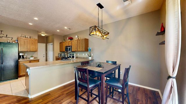 2500 Pelizzano Drive SE, Rio Rancho, NM 87124