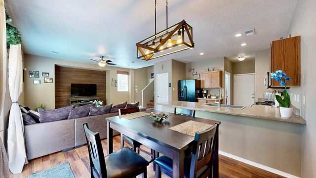 2500 Pelizzano Drive SE, Rio Rancho, NM 87124