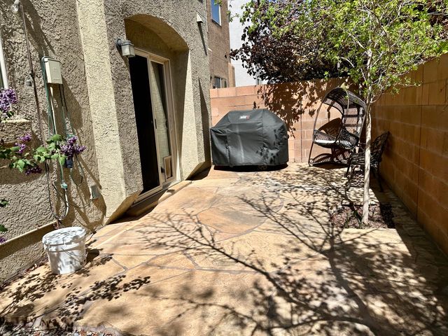 2500 Pelizzano Drive SE, Rio Rancho, NM 87124