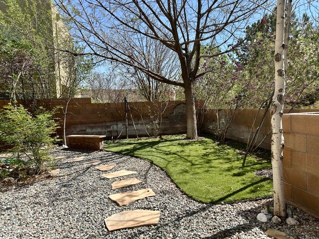 2500 Pelizzano Drive SE, Rio Rancho, NM 87124