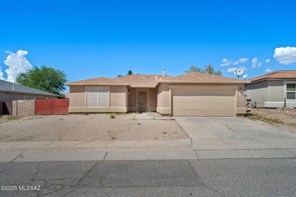 3610 S Desert Echo Road, Tucson, AZ 85735