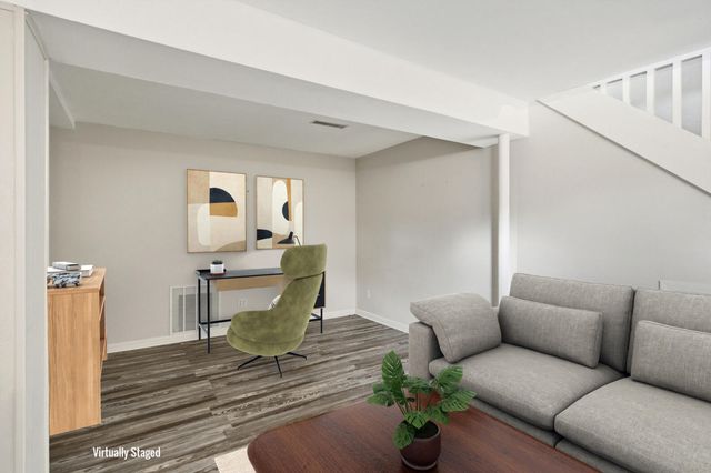 705 WESTRIDGE DR, Columbia, MO 65203