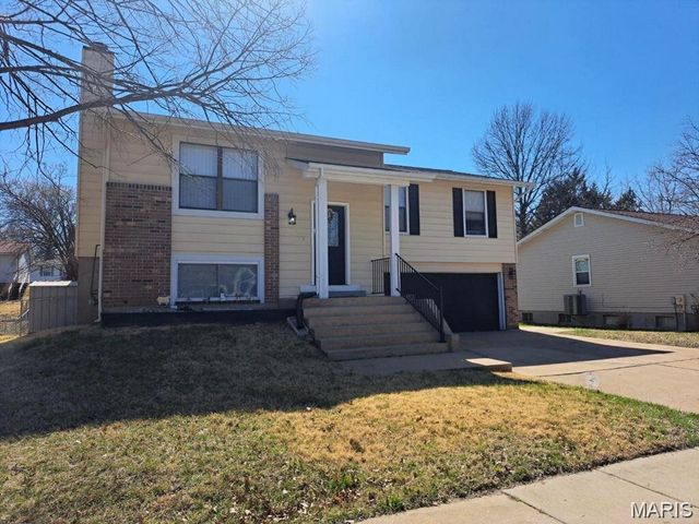 2336 Hempline Court, St Louis, MO 63129