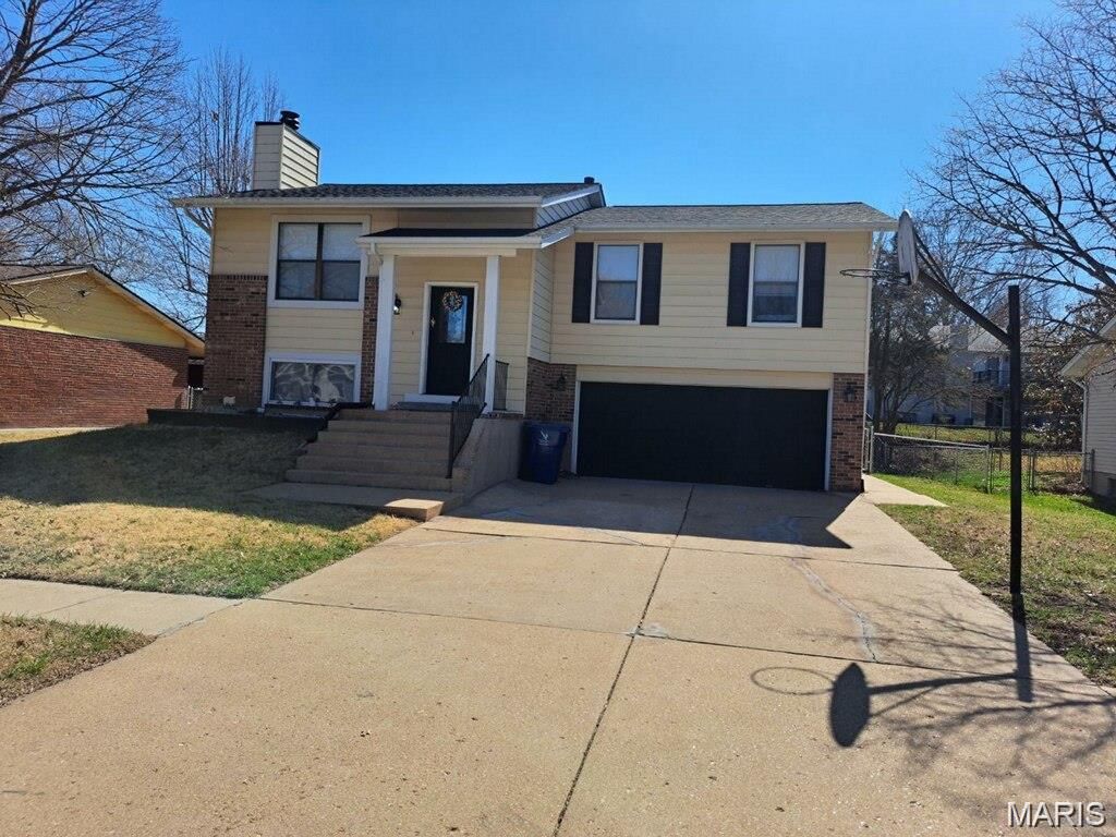 2336 Hempline Court, St Louis, MO 63129