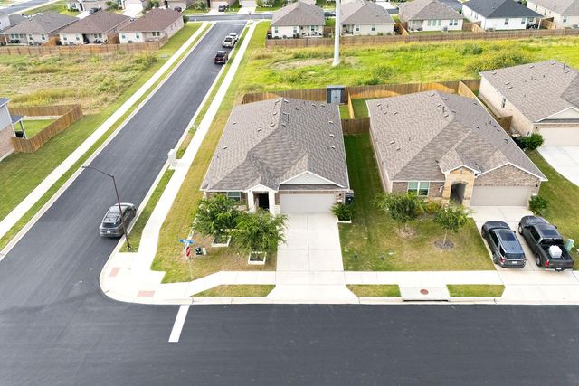 501 Emerald CV, Georgetown, TX 78626