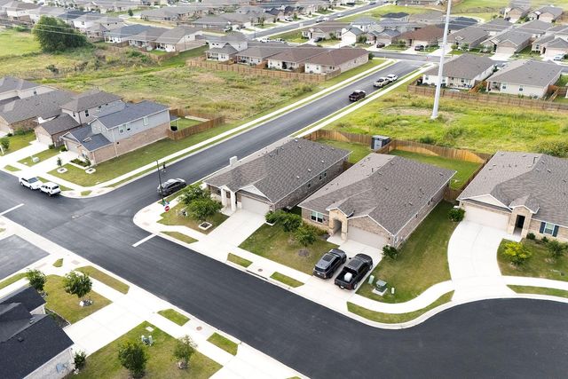 501 Emerald CV, Georgetown, TX 78626