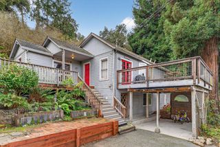 885 Larkin Valley Road, Watsonville, CA 95076