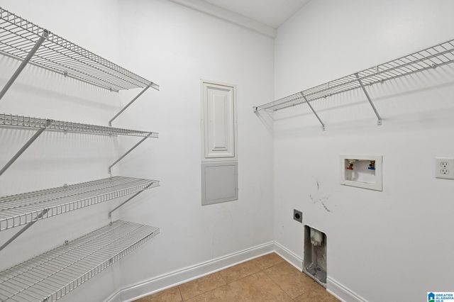 156 GLEN CROSS CIRCLE, Trussville, AL 35173