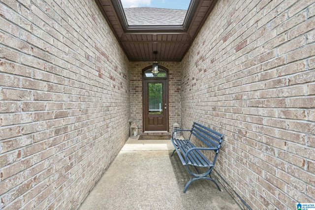 156 GLEN CROSS CIRCLE, Trussville, AL 35173