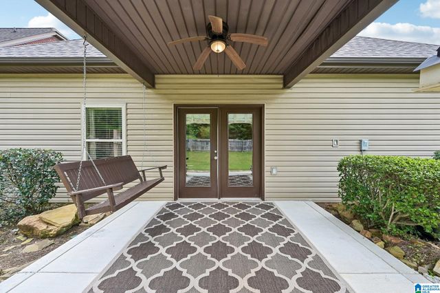 156 GLEN CROSS CIRCLE, Trussville, AL 35173