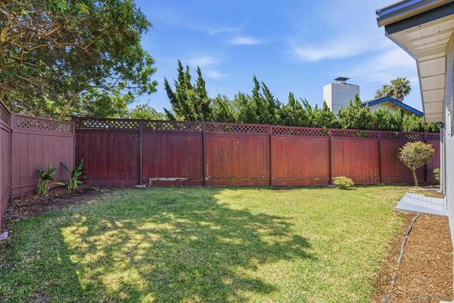 2925 Fried Ave, San Diego, CA 92122