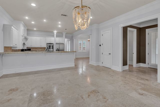 3816 W 5th Street, Fort Worth, TX 76107