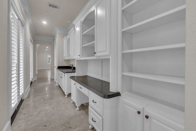 3816 W 5th Street, Fort Worth, TX 76107