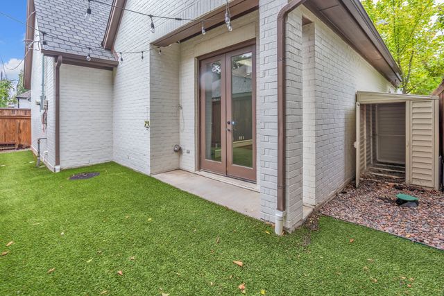 3816 W 5th Street, Fort Worth, TX 76107