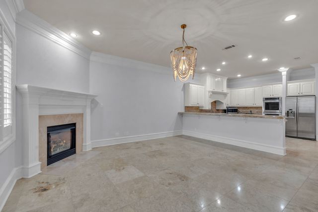 3816 W 5th Street, Fort Worth, TX 76107