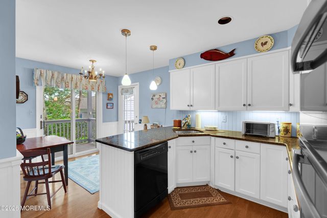 100 Bay Point Harbour 100, Point Pleasant, NJ 08742