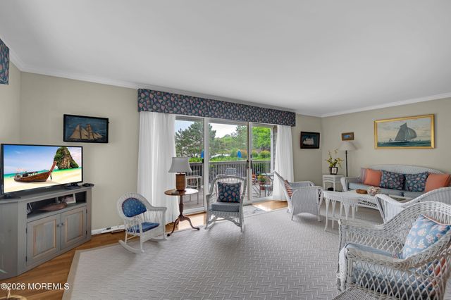 100 Bay Point Harbour 100, Point Pleasant, NJ 08742