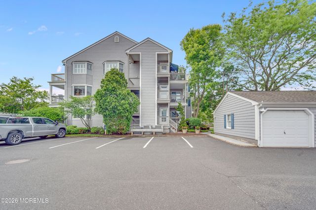 100 Bay Point Harbour 100, Point Pleasant, NJ 08742
