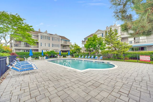 100 Bay Point Harbour 100, Point Pleasant, NJ 08742