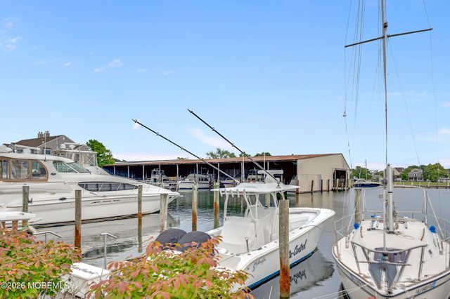 100 Bay Point Harbour 100, Point Pleasant, NJ 08742