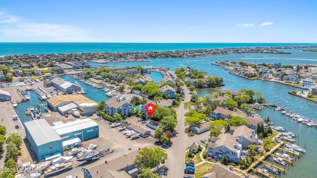 100 Bay Point Harbour 100, Point Pleasant, NJ 08742