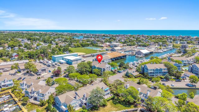 100 Bay Point Harbour 100, Point Pleasant, NJ 08742