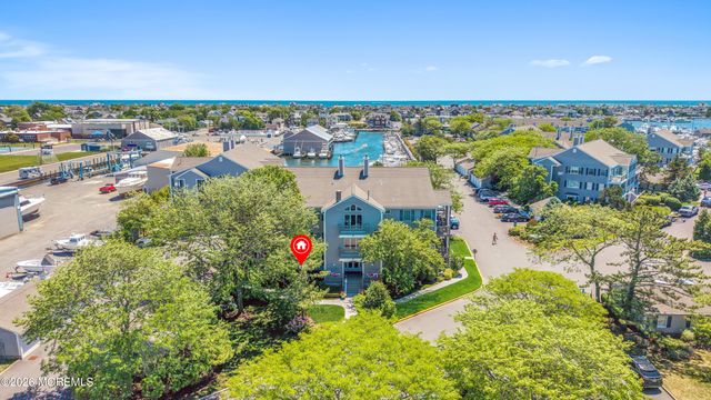 100 Bay Point Harbour 100, Point Pleasant, NJ 08742