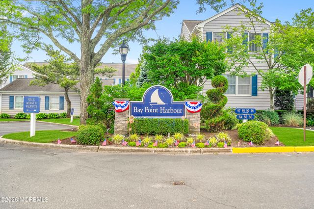 100 Bay Point Harbour 100, Point Pleasant, NJ 08742